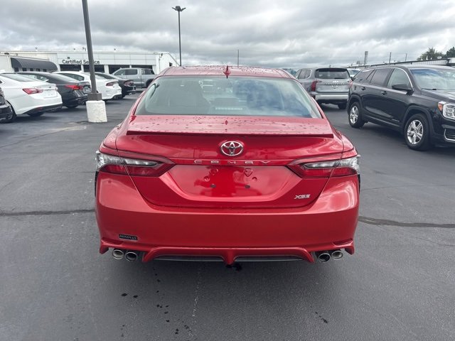 Used 2023 Toyota Camry XSE image 4