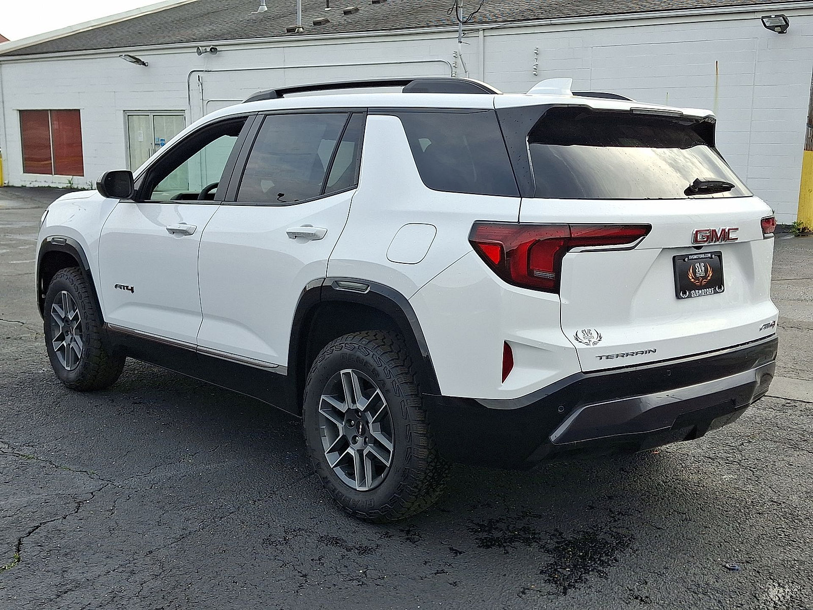 New 2026 GMC Terrain AT4 AWD/4WD image 11