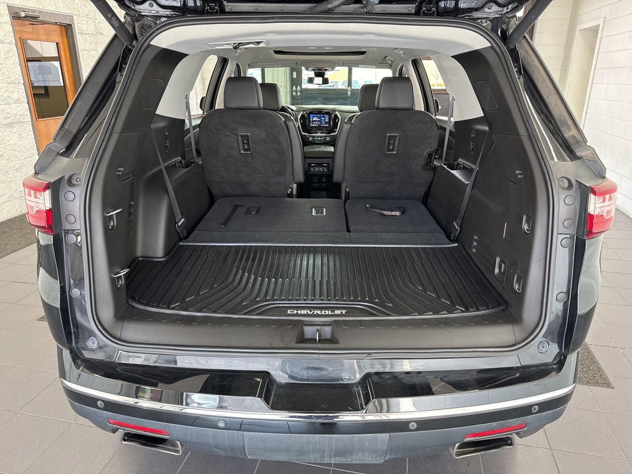 Used 2020 Chevrolet Traverse Premier image 10