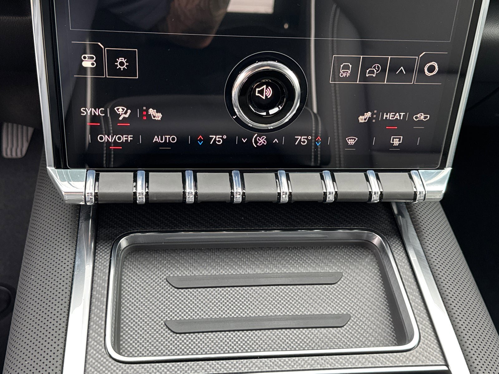 Used 2026 GMC Sierra EV Elevation image 30