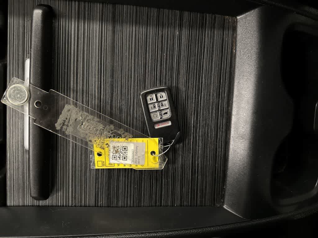 Used 2023 Honda Odyssey Touring image 35