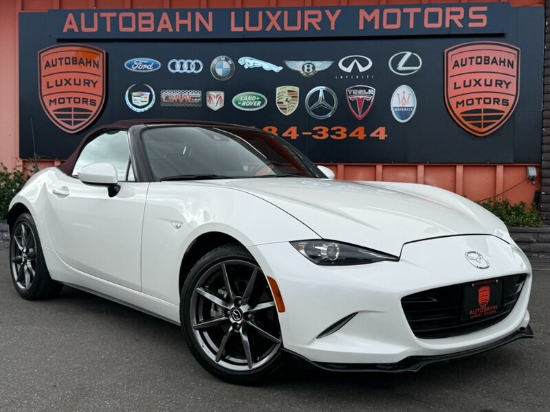 Used 2018 MAZDA MX-5 Miata Grand Touring RWD image 1