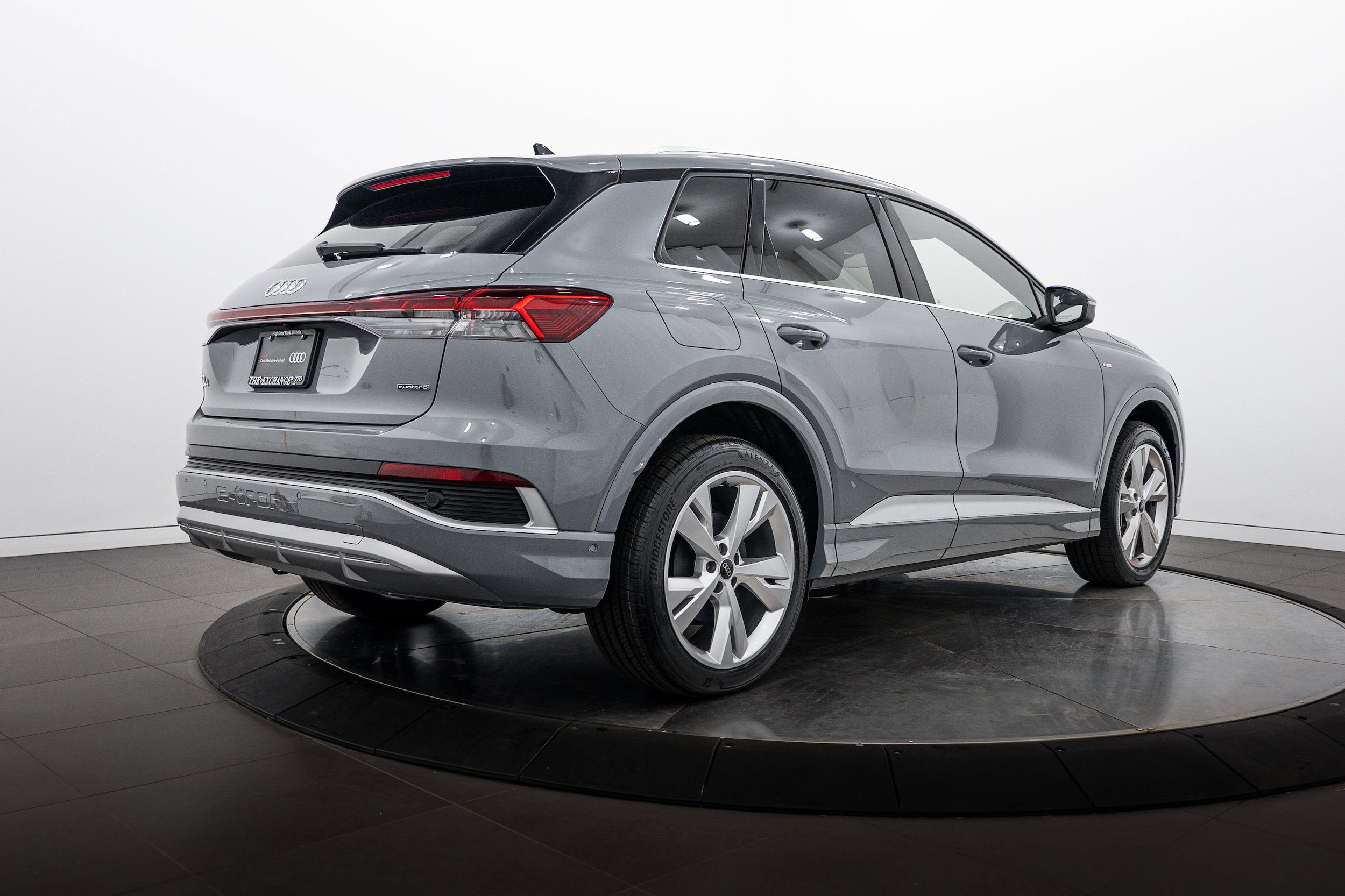 Certified 2023 Audi Q4 e-tron Premium Plus w/ Premium Plus AWD/4WD image 4