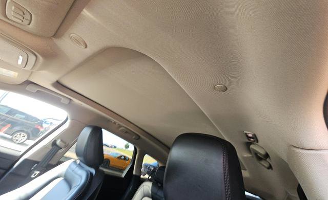 Used 2025 Lincoln Corsair Grand Touring w/ Equipment Group 301A AWD/4WD image 13