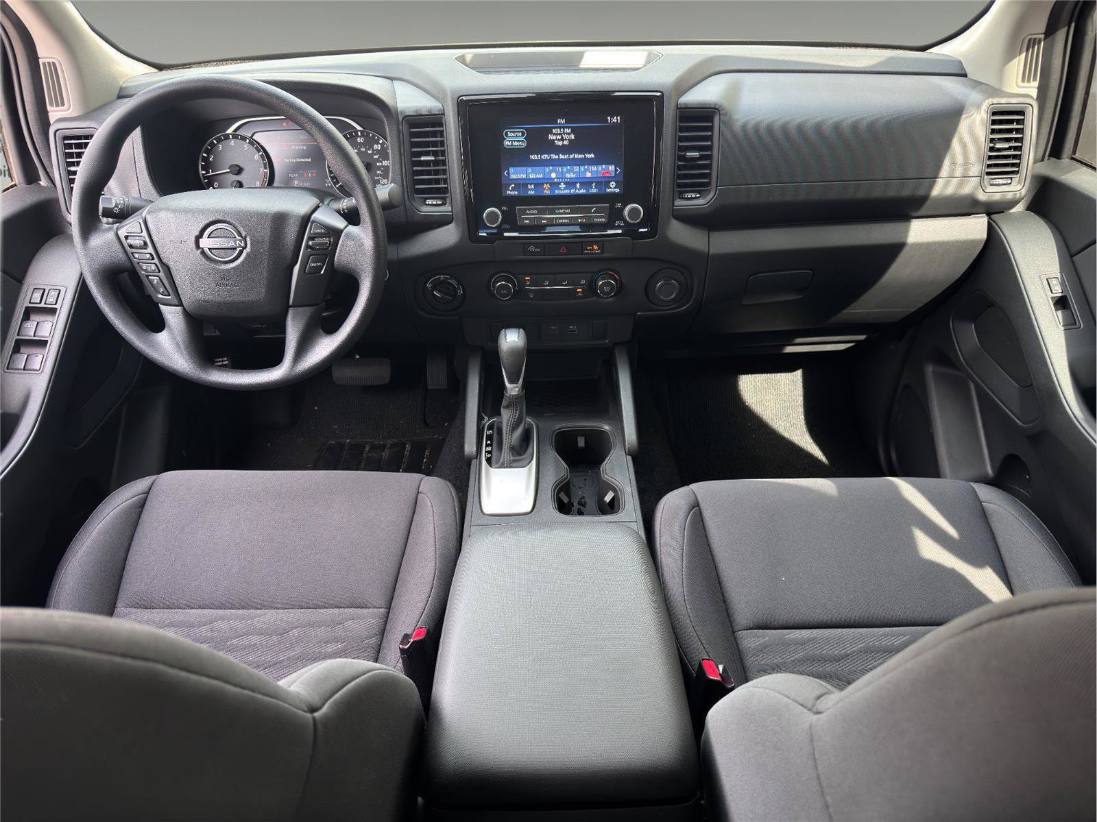 Used 2024 Nissan Frontier S image 18