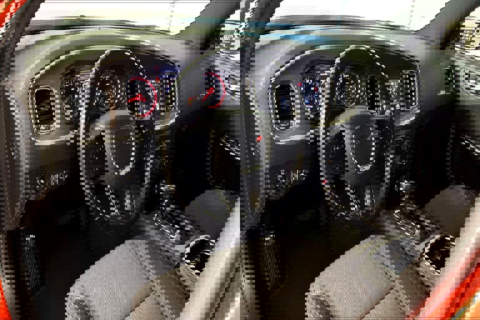 Used 2022 Dodge Charger SXT image 15