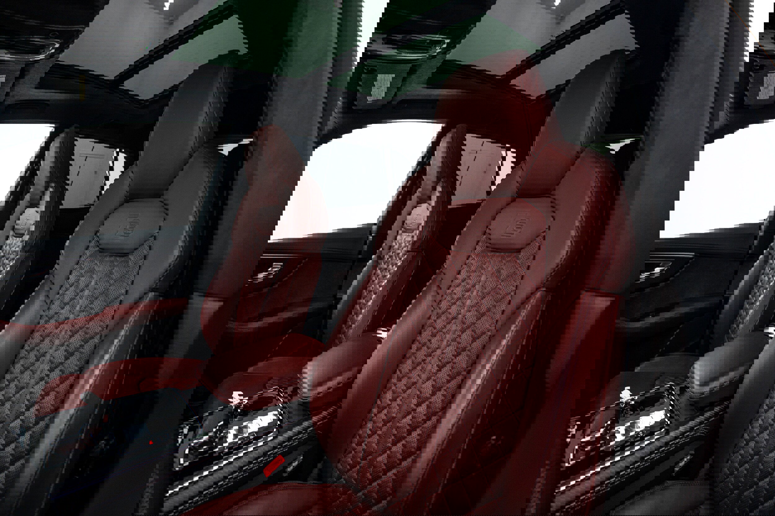 Certified 2024 Audi SQ8 Prestige image 24