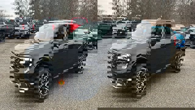 New 2026 Ford Maverick Lariat w/ 4K Tow Package image 2