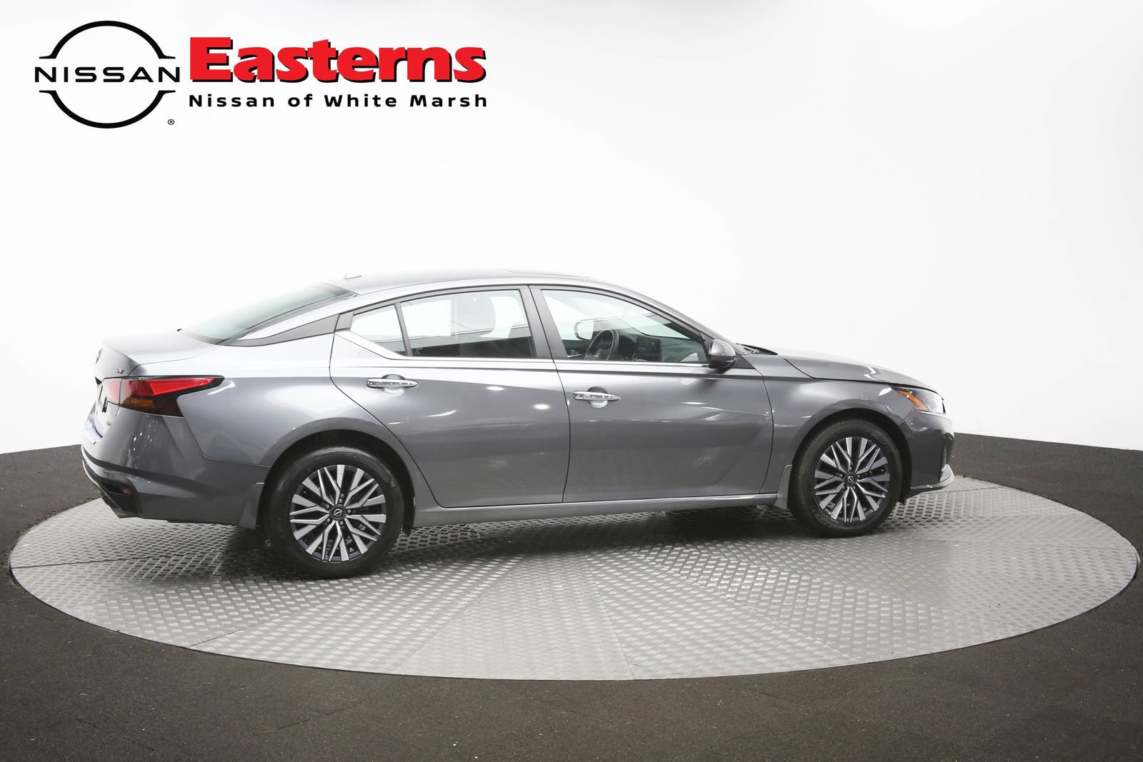 Used 2023 Nissan Altima 2.5 SV w/ SV Premium Package AWD/4WD image 43