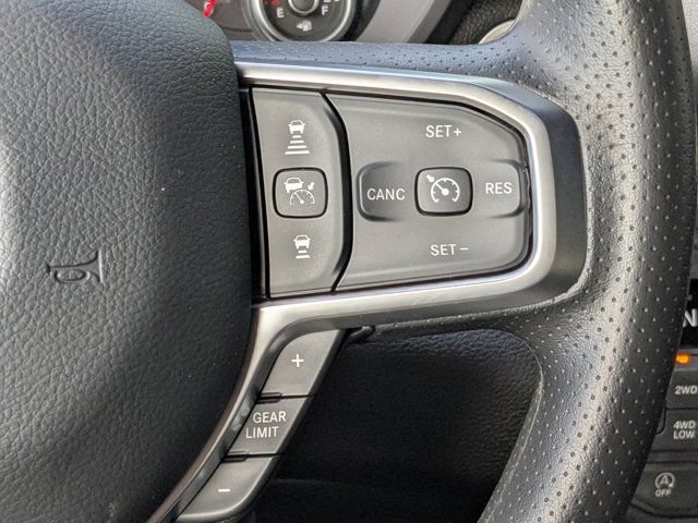 New 2026 RAM 1500 Express AWD/4WD image 24
