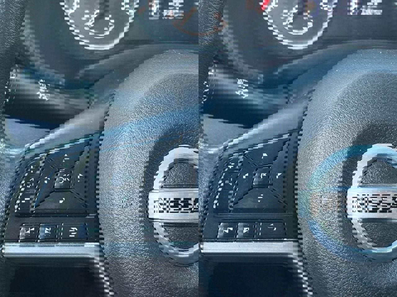 Used 2020 Nissan Sentra S image 18