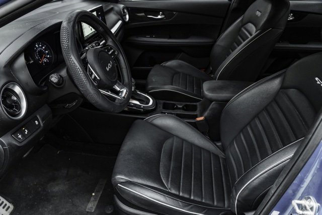 Used 2024 Kia Forte GT-Line w/ GT-Line Premium Package image 8