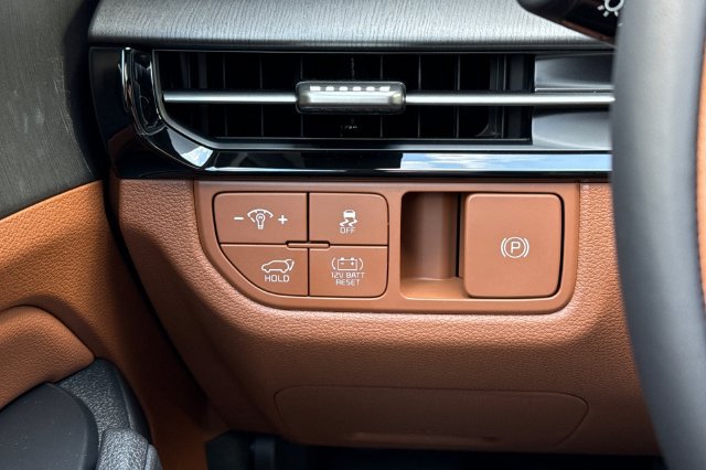 New 2027 Kia Sportage X-Line AWD/4WD image 32