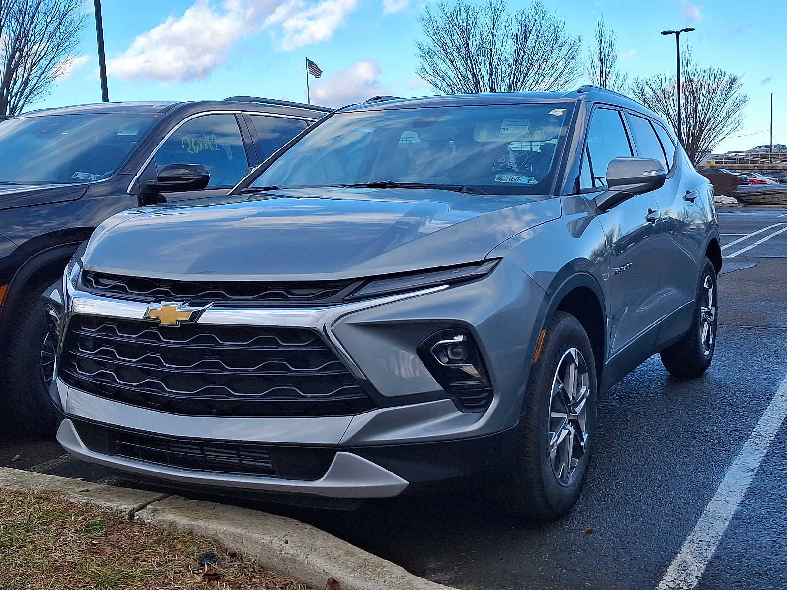 New 2026 Chevrolet Blazer LT AWD/4WD image 3