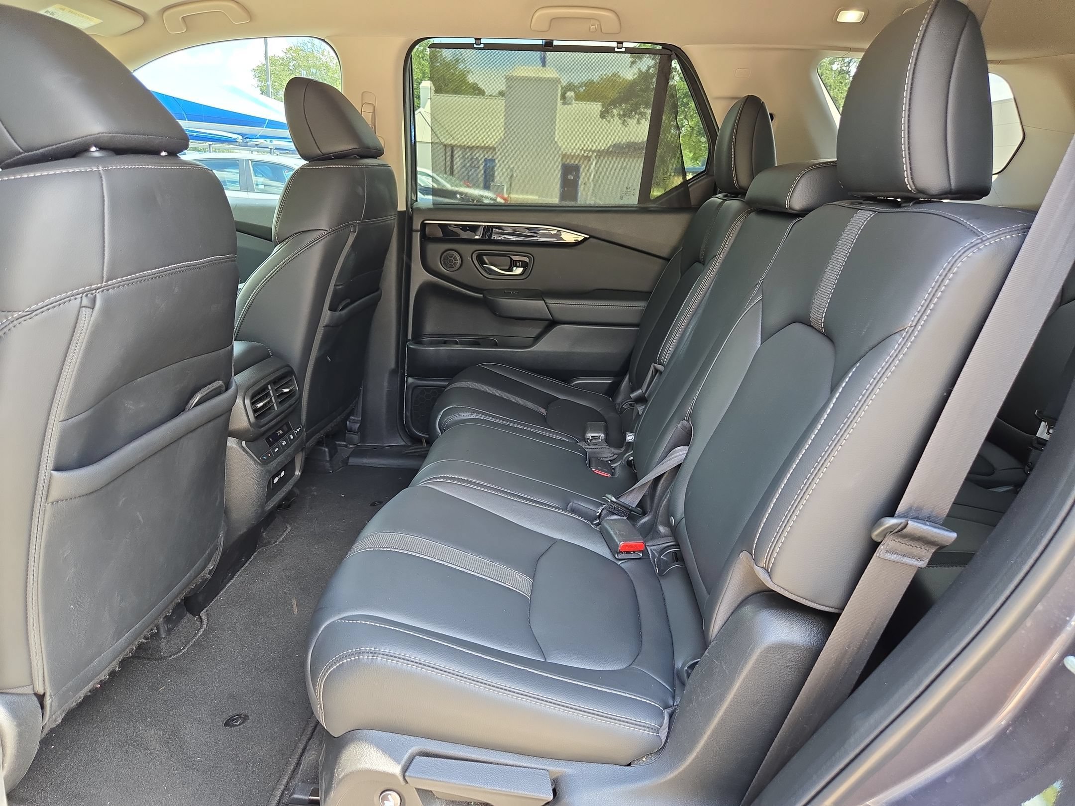 Used 2023 Honda Pilot EX-L image 14