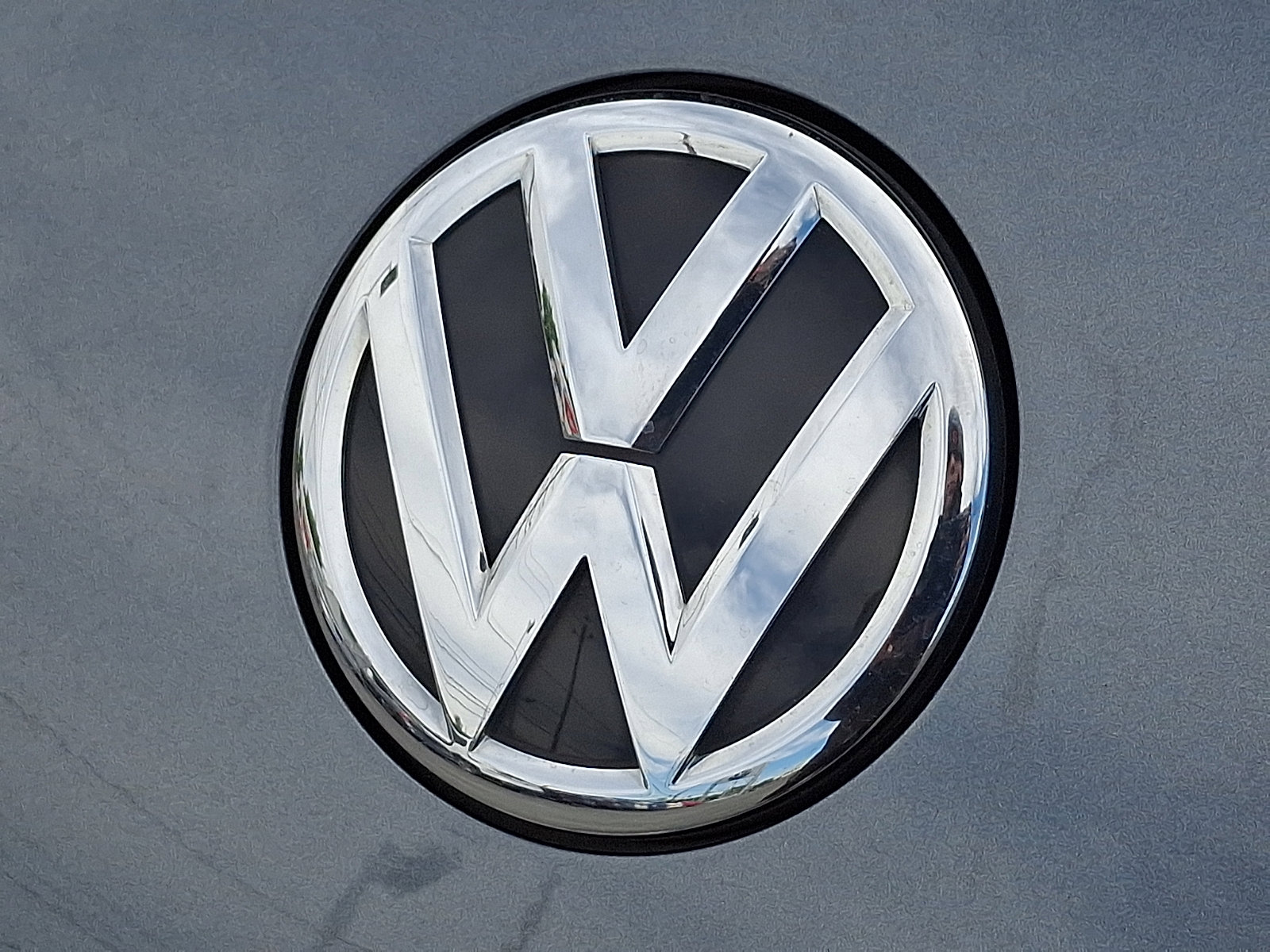 Used 2014 Volkswagen Beetle TDI FWD image 30