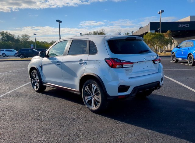 New 2026 Mitsubishi Outlander Sport SE AWD/4WD image 8