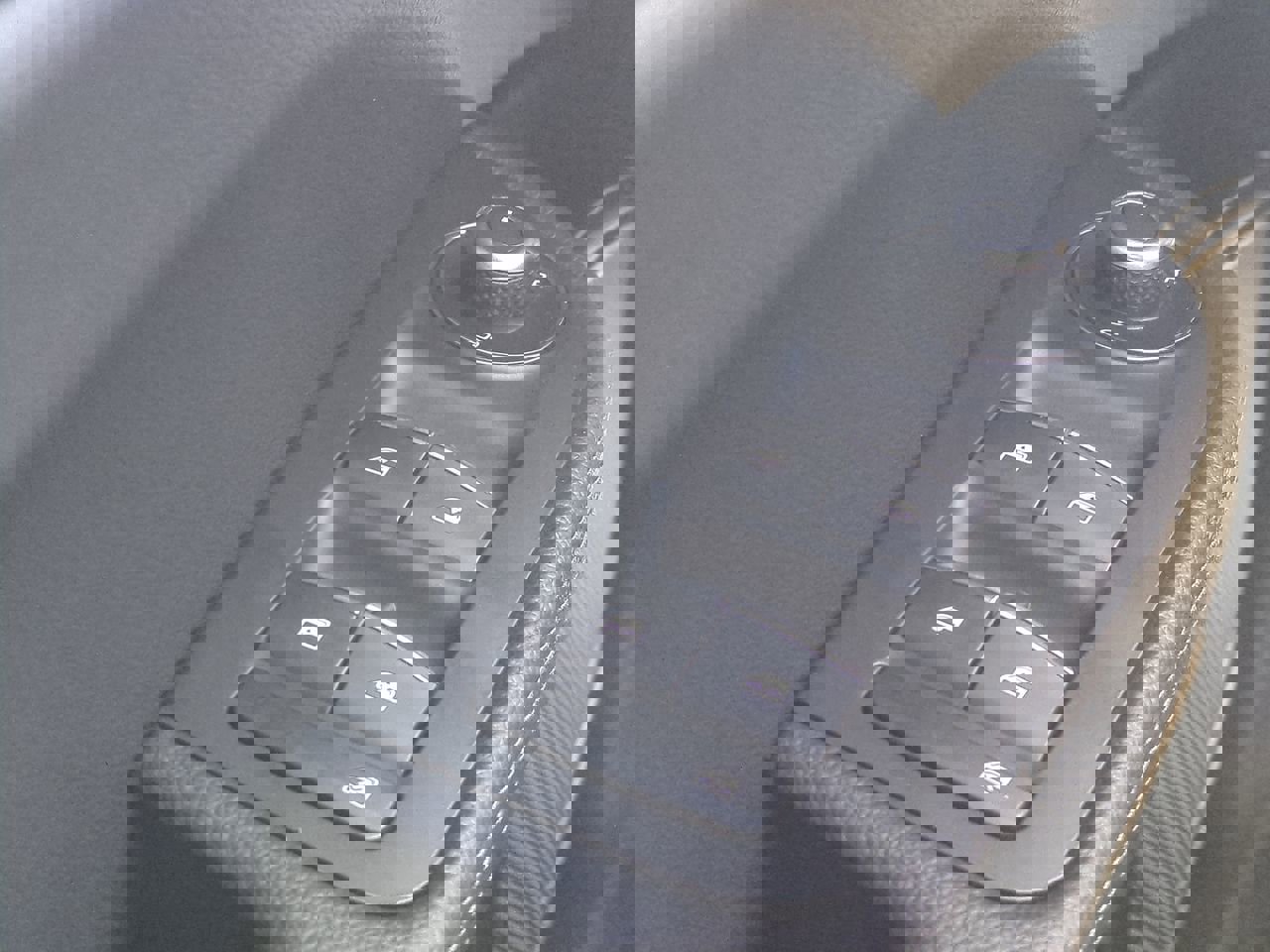 New 2025 Alfa Romeo Giulia w/ Driving Assist Package image 22