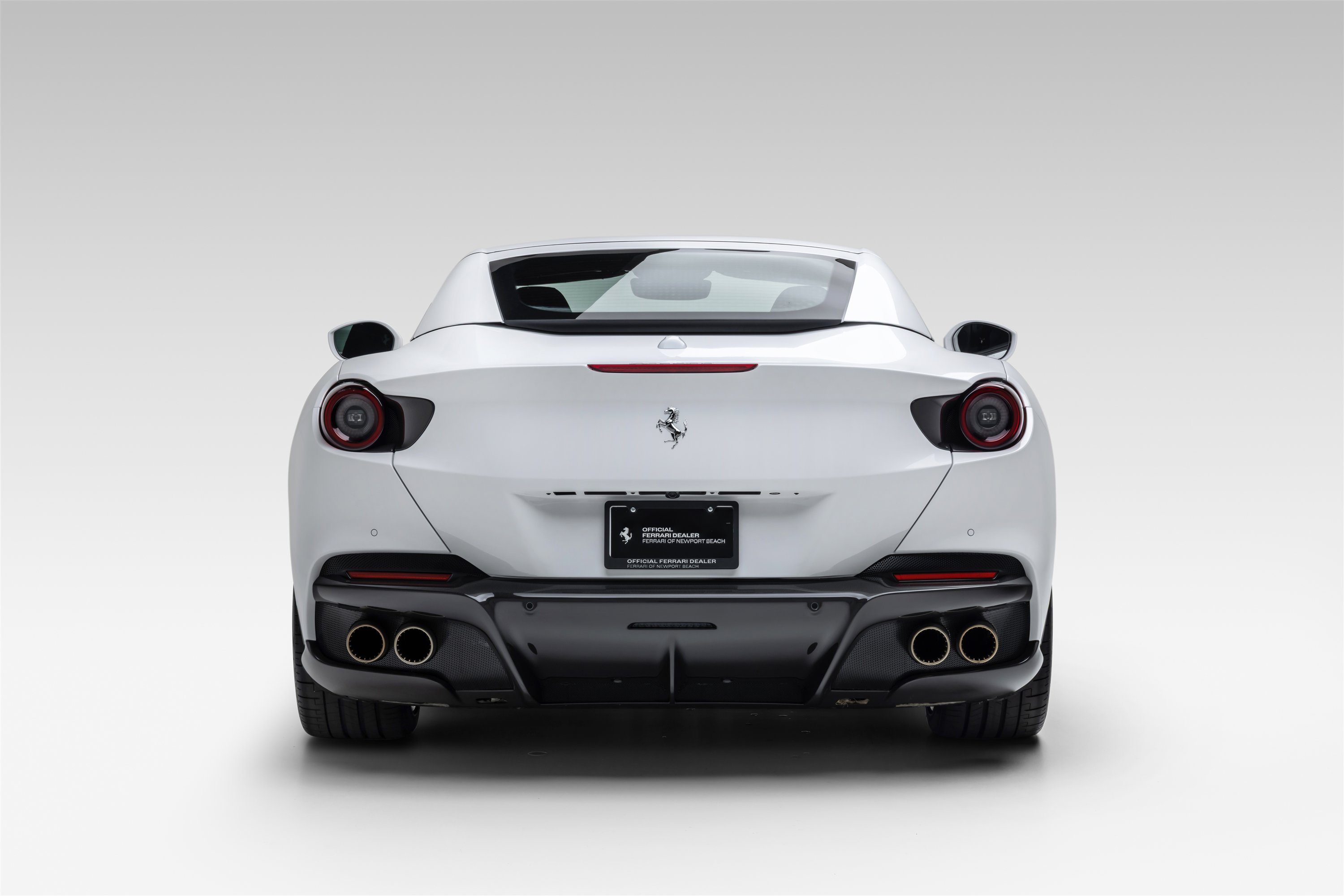 Certified 2023 Ferrari Portofino M RWD image 10