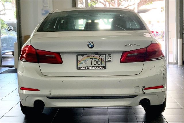 Used 2018 BMW 530e RWD image 4