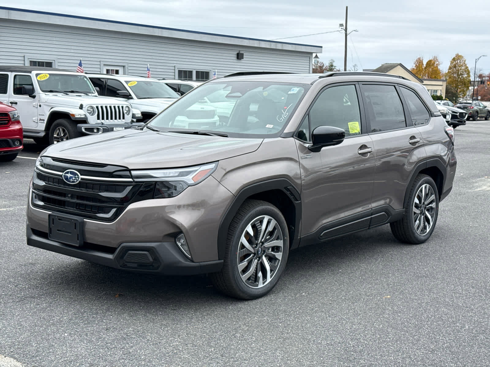 New 2025 Subaru Forester Touring image 2