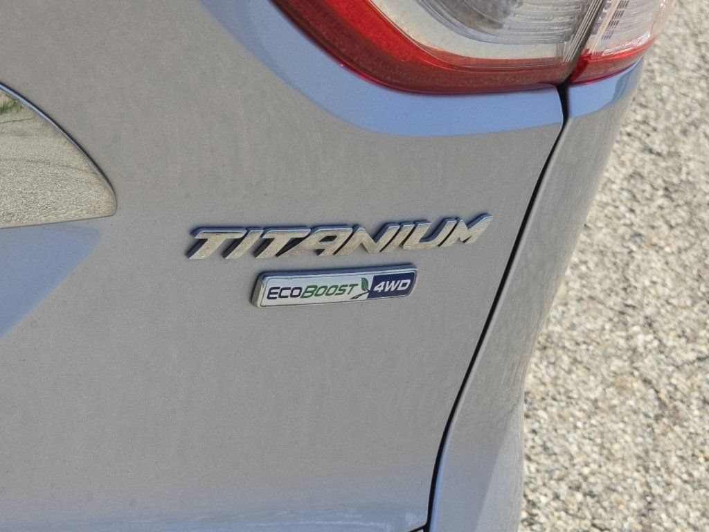 Used 2015 Ford Escape Titanium AWD/4WD image 4