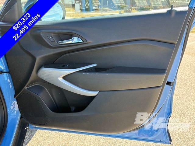 Used 2024 Chevrolet Trax RS w/ Driver Confidence Package image 31