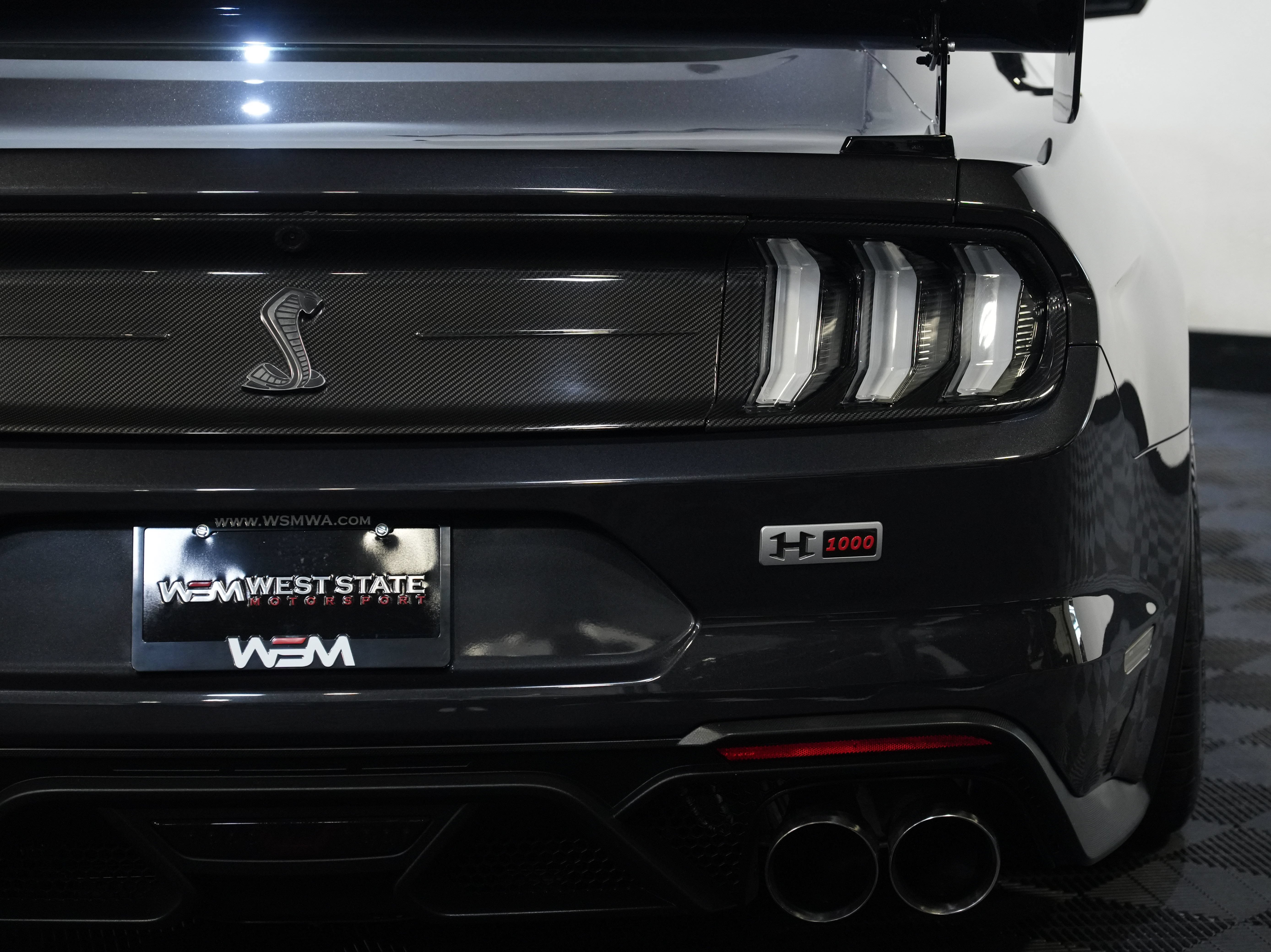 Used 2022 Ford Mustang Shelby GT500 w/ Carbon Fiber Track Pack RWD image 18