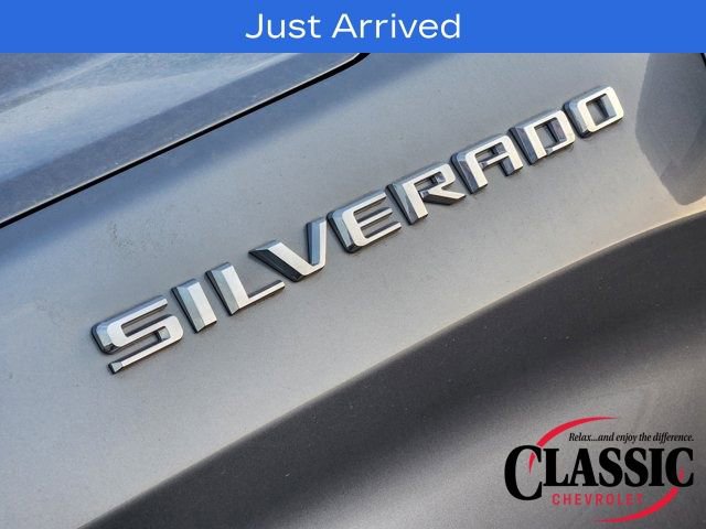 Used 2019 Chevrolet Silverado 1500 LT w/ Texas Edition image 18