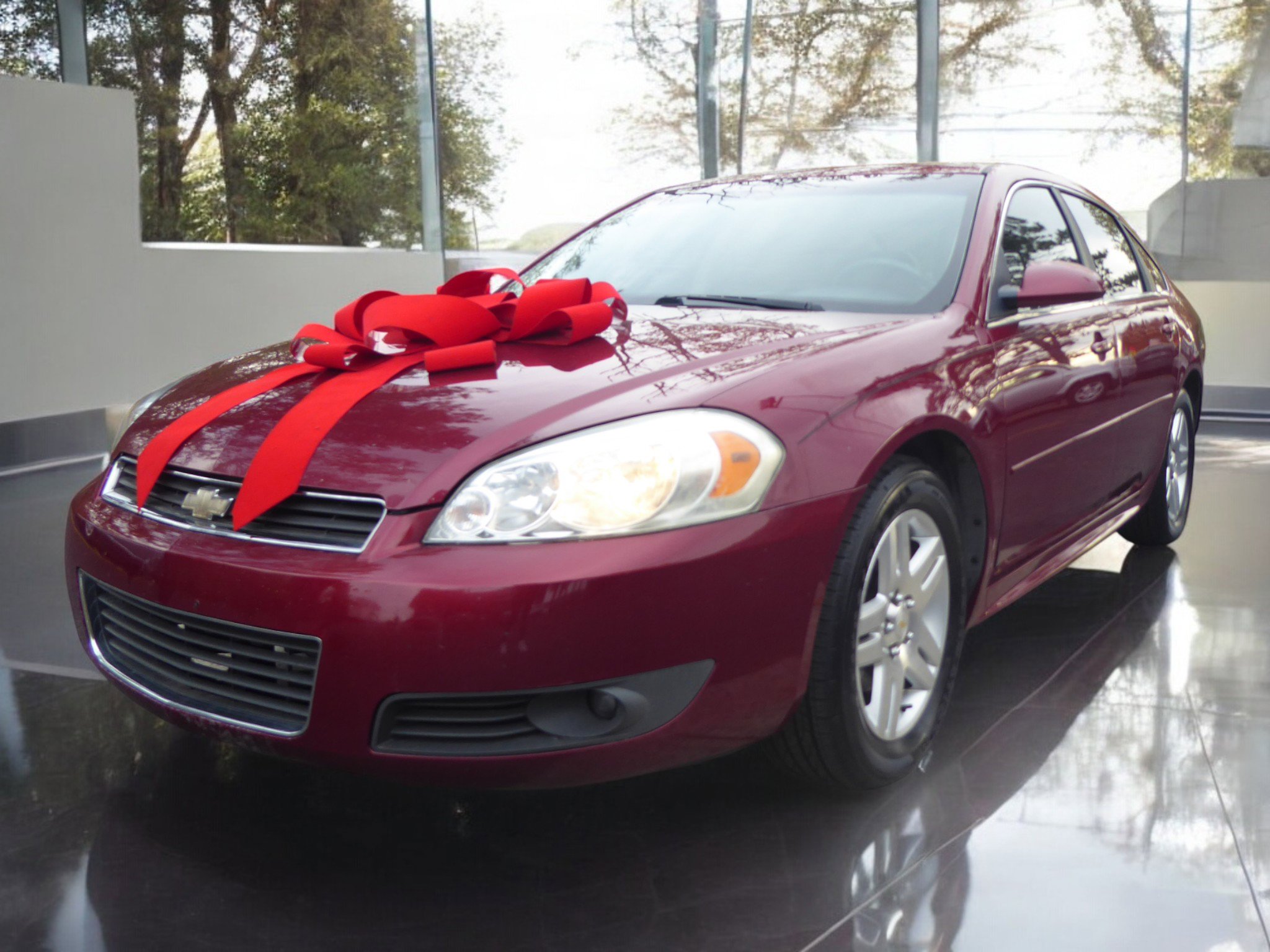 Used 2011 Chevrolet Impala LT w/ Luxury Edition Package image 5