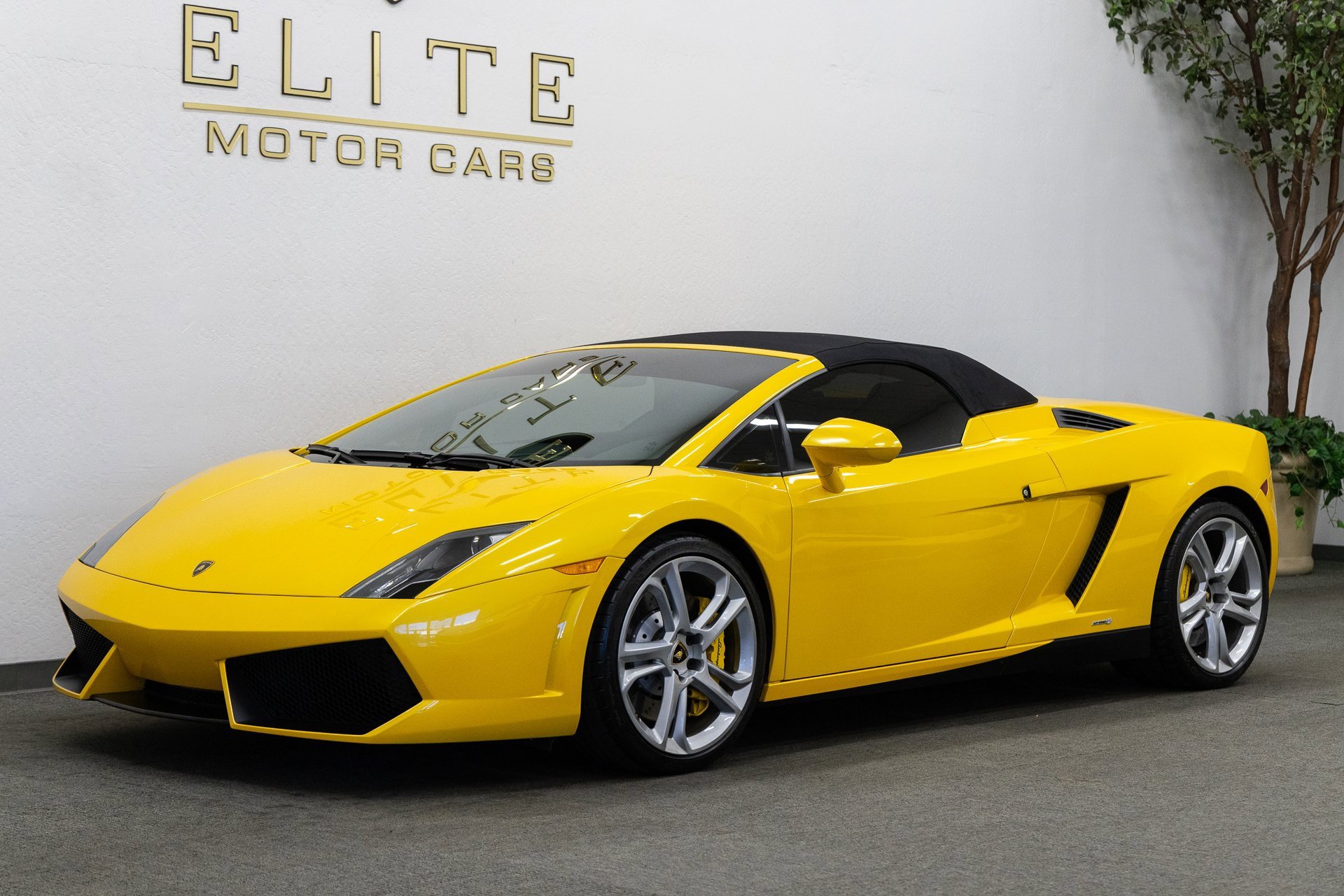 Used 2013 Lamborghini Gallardo LP 550-2 image 23