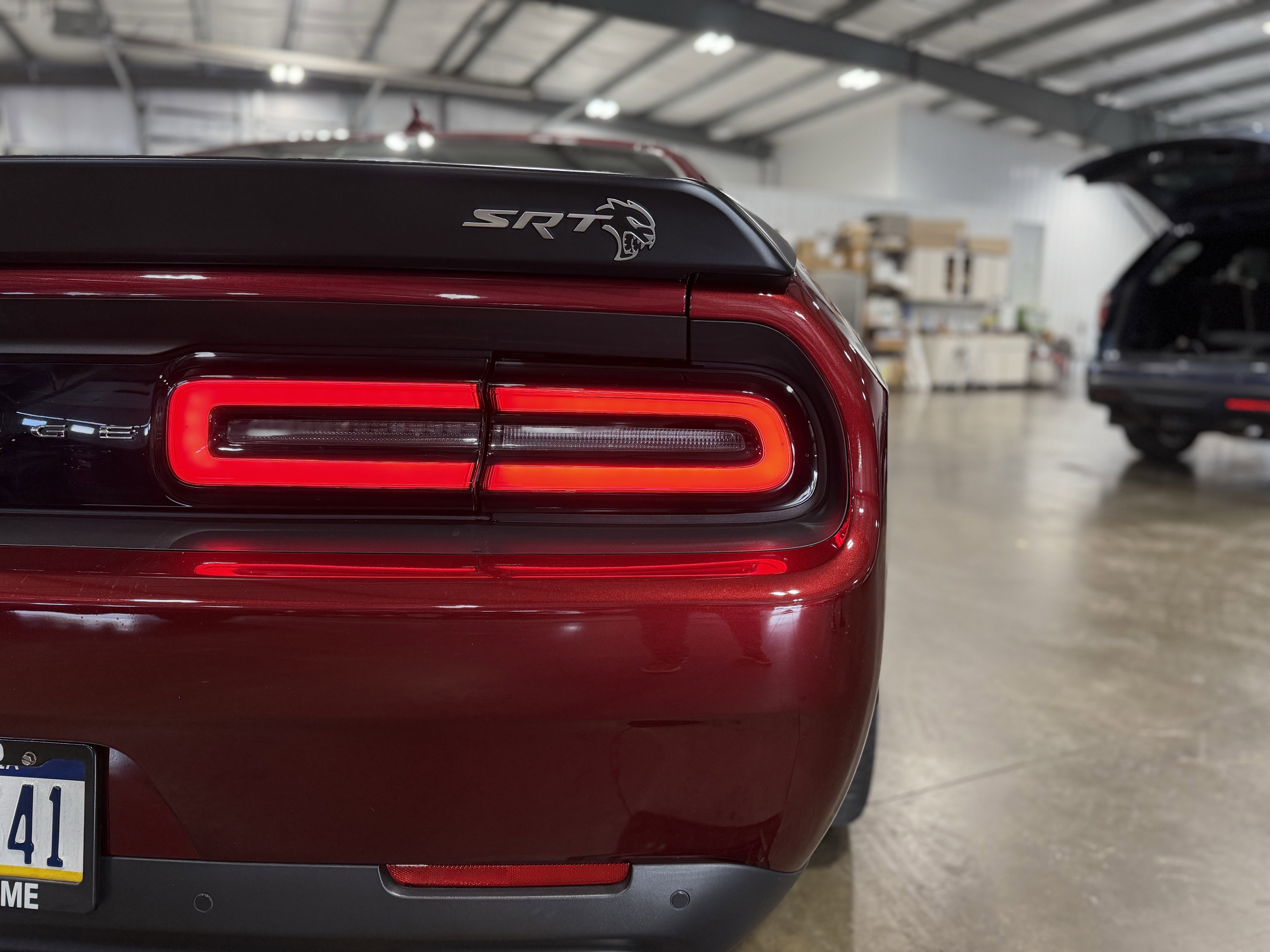 Used 2018 Dodge Challenger SRT Hellcat image 6