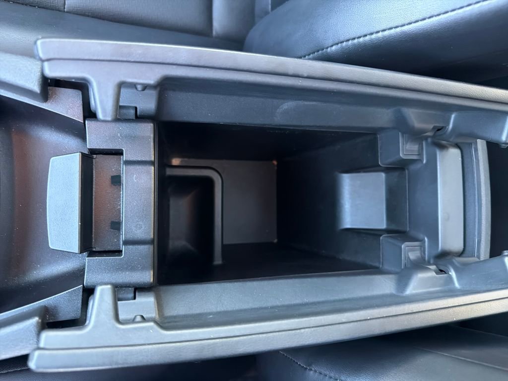 Used 2021 Nissan Rogue SV w/ Premium Package FWD image 39