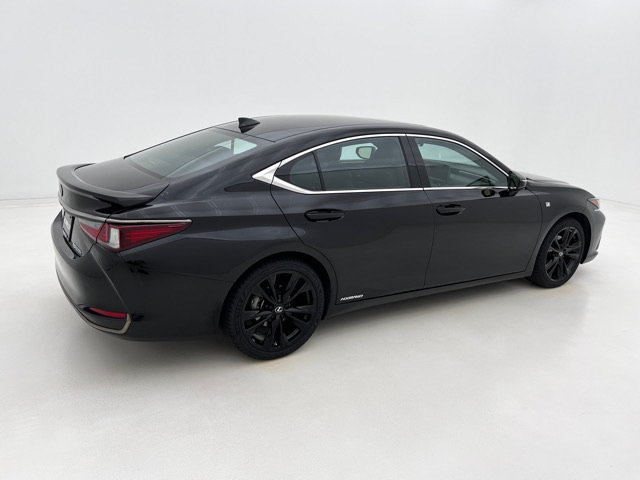 Certified 2022 Lexus ES 300h F Sport w/ Accessory Package FWD image 9