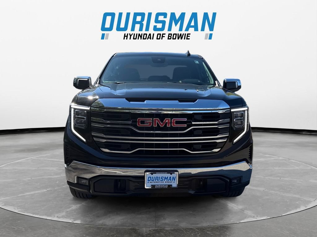 Used 2024 GMC Sierra 1500 SLT AWD/4WD image 8
