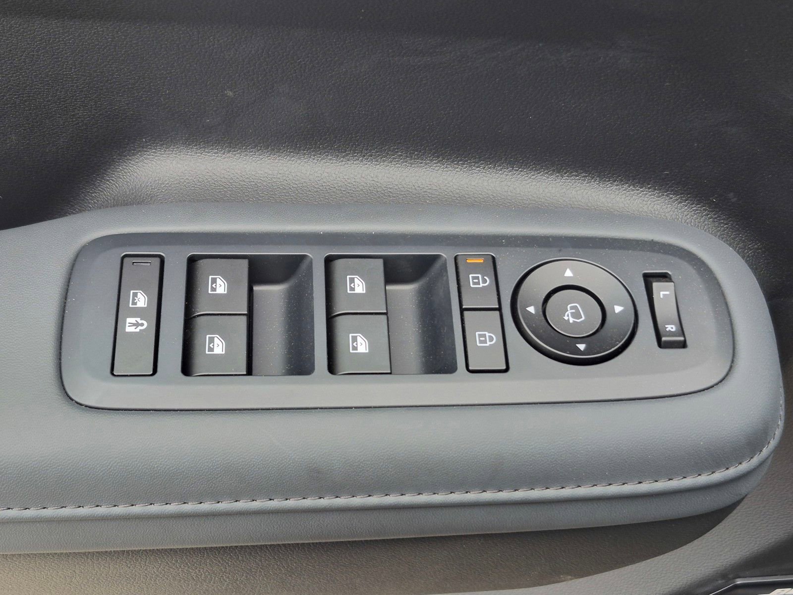New 2026 Hyundai Santa Fe Calligraphy AWD/4WD image 13