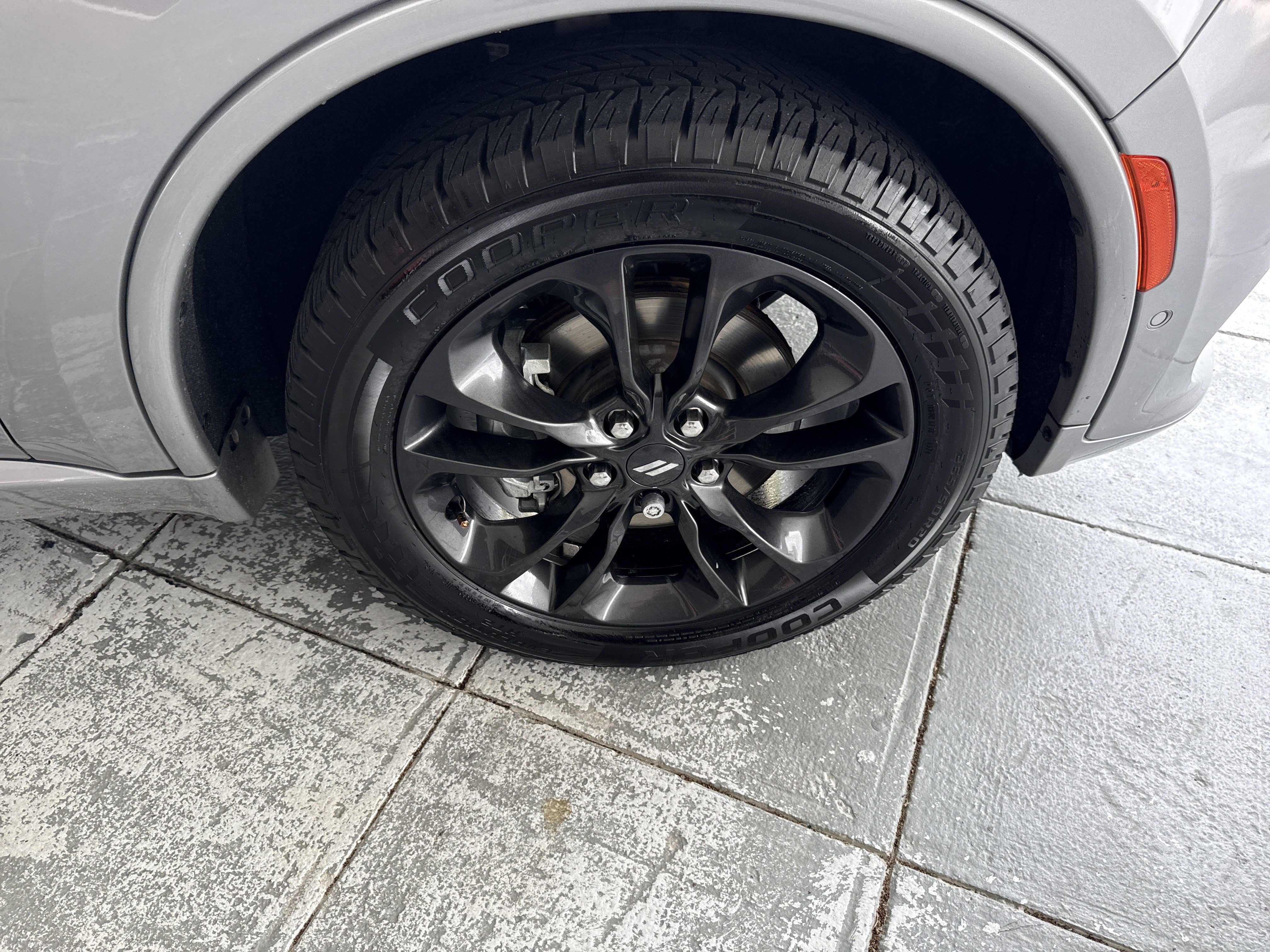 Used 2021 Dodge Durango R/T w/ Blacktop Package RWD image 6