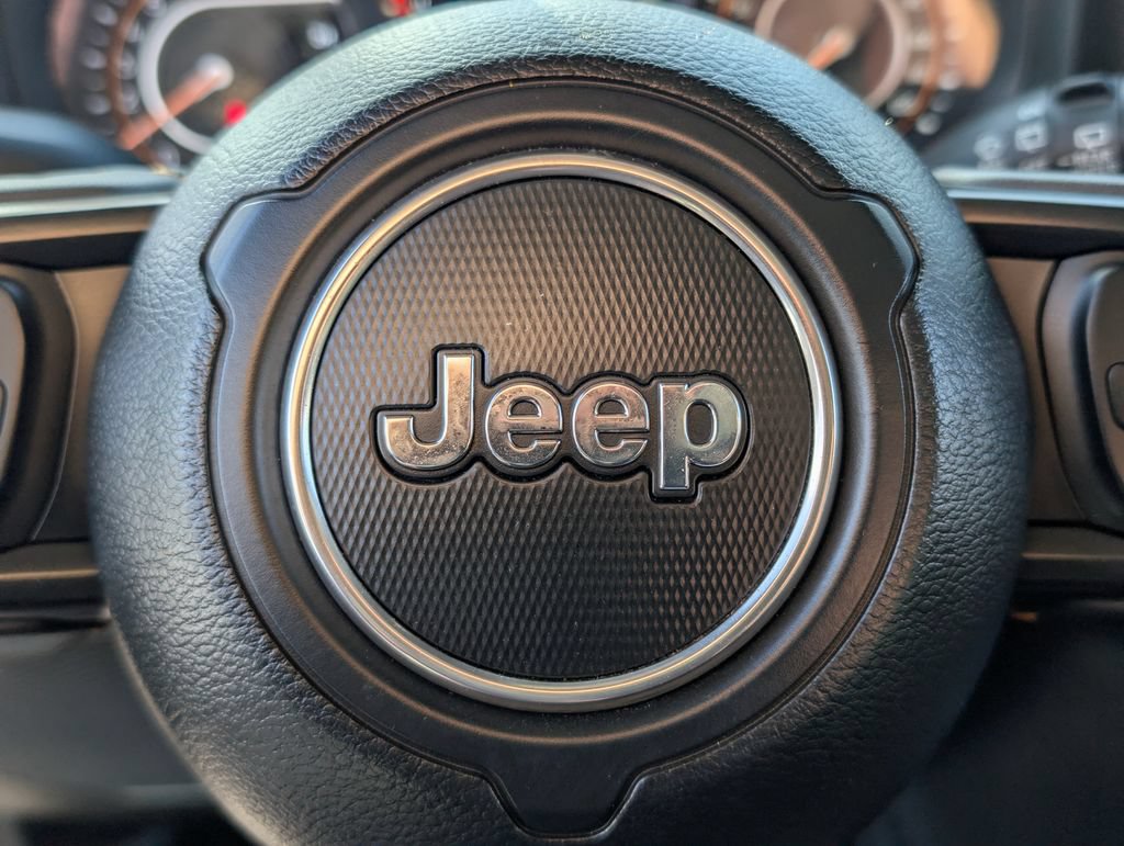 Used 2024 Jeep Wrangler Unlimited Sport AWD/4WD image 24