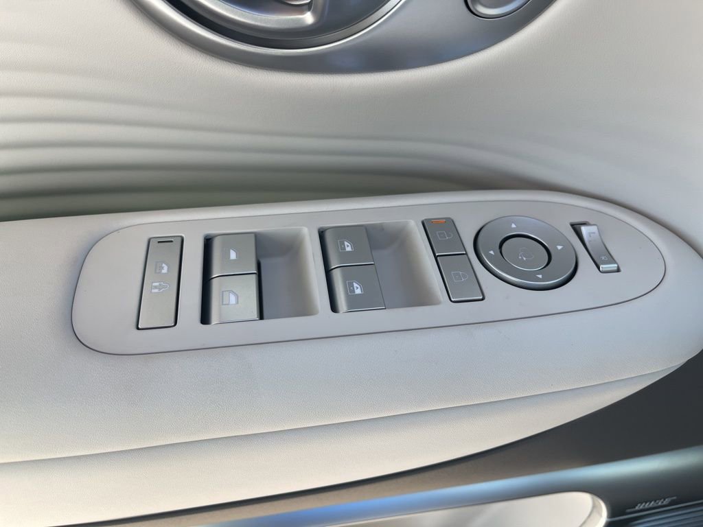 New 2026 Hyundai Ioniq 9 Limited image 44