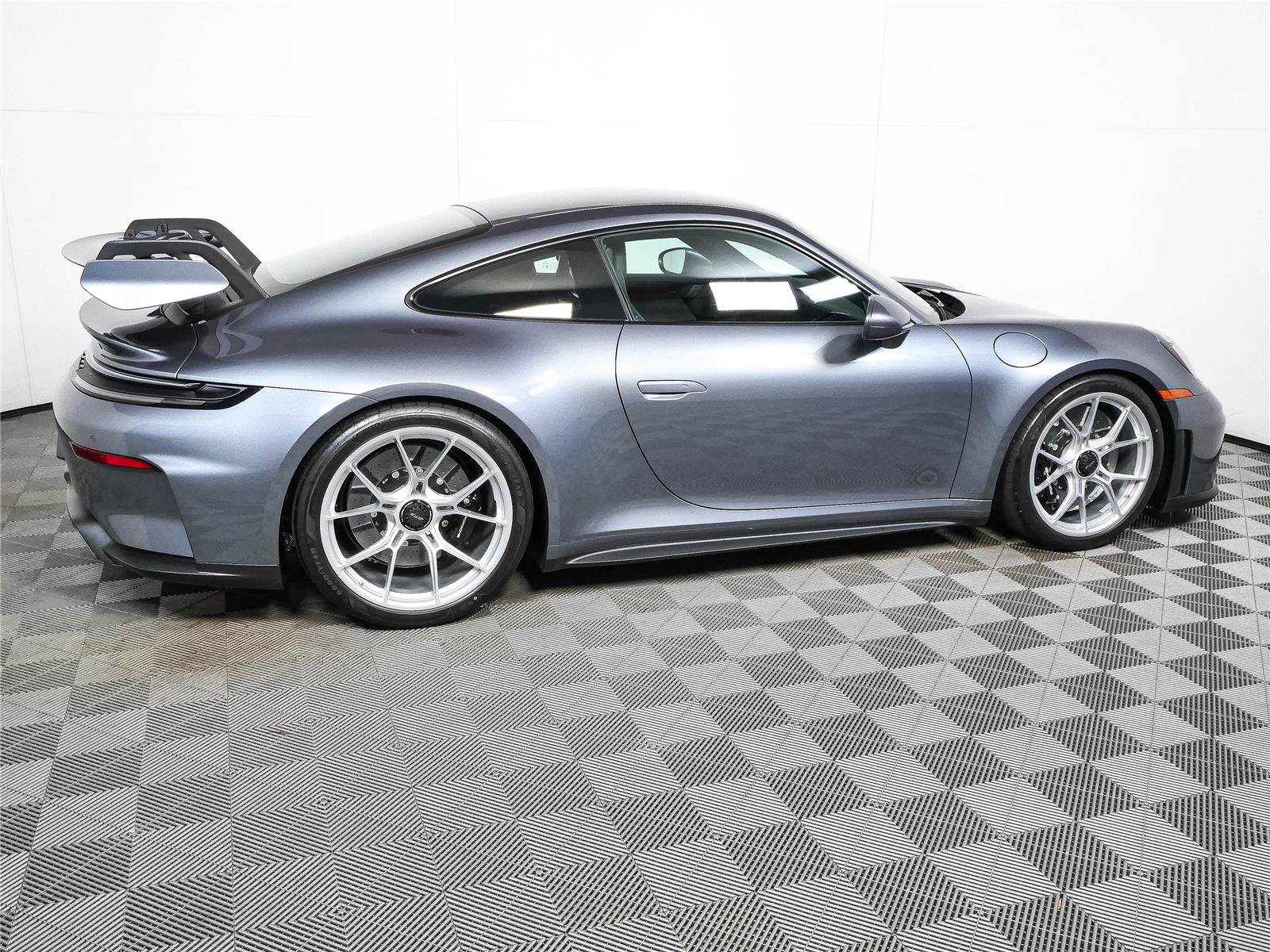 Certified 2026 Porsche 911 GT3 RWD image 24
