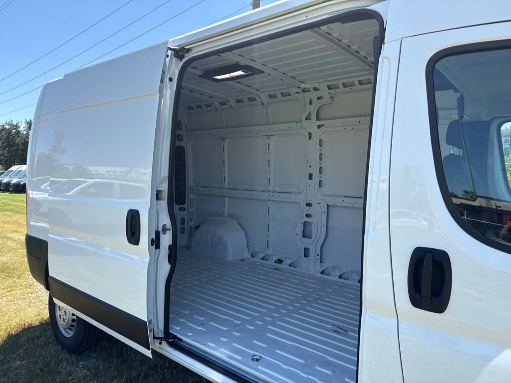 New 2027 RAM ProMaster 2500 w/ Safety Group FWD image 10