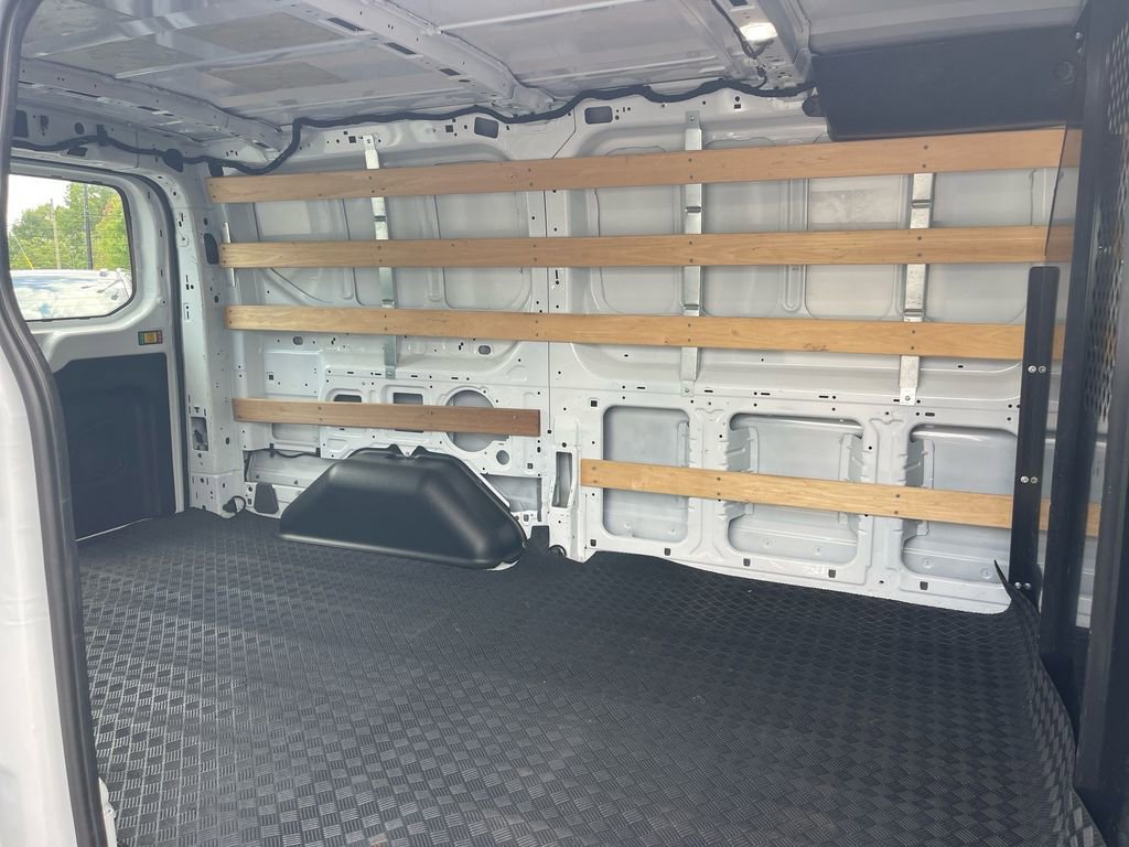 Used 2023 Ford Transit 250 Low Roof w/ Exterior Upgrade Package RWD image 10