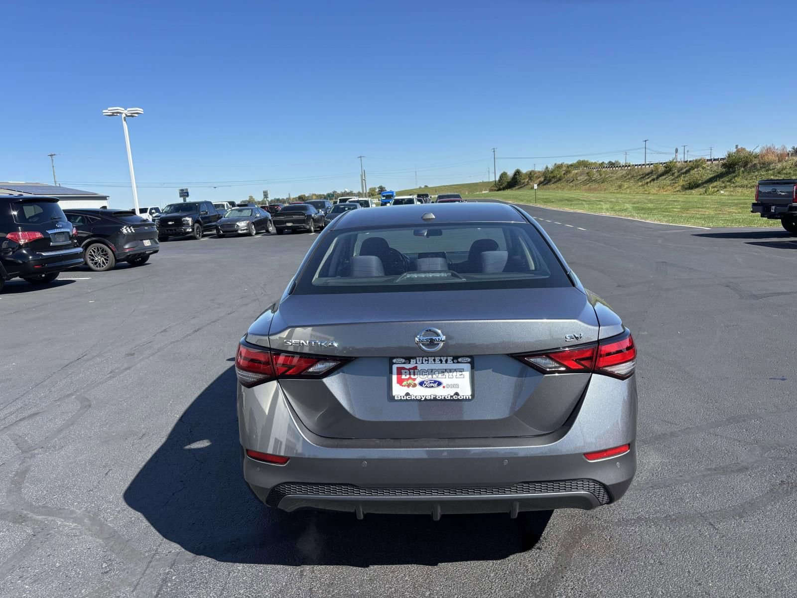 Used 2021 Nissan Sentra SV image 8