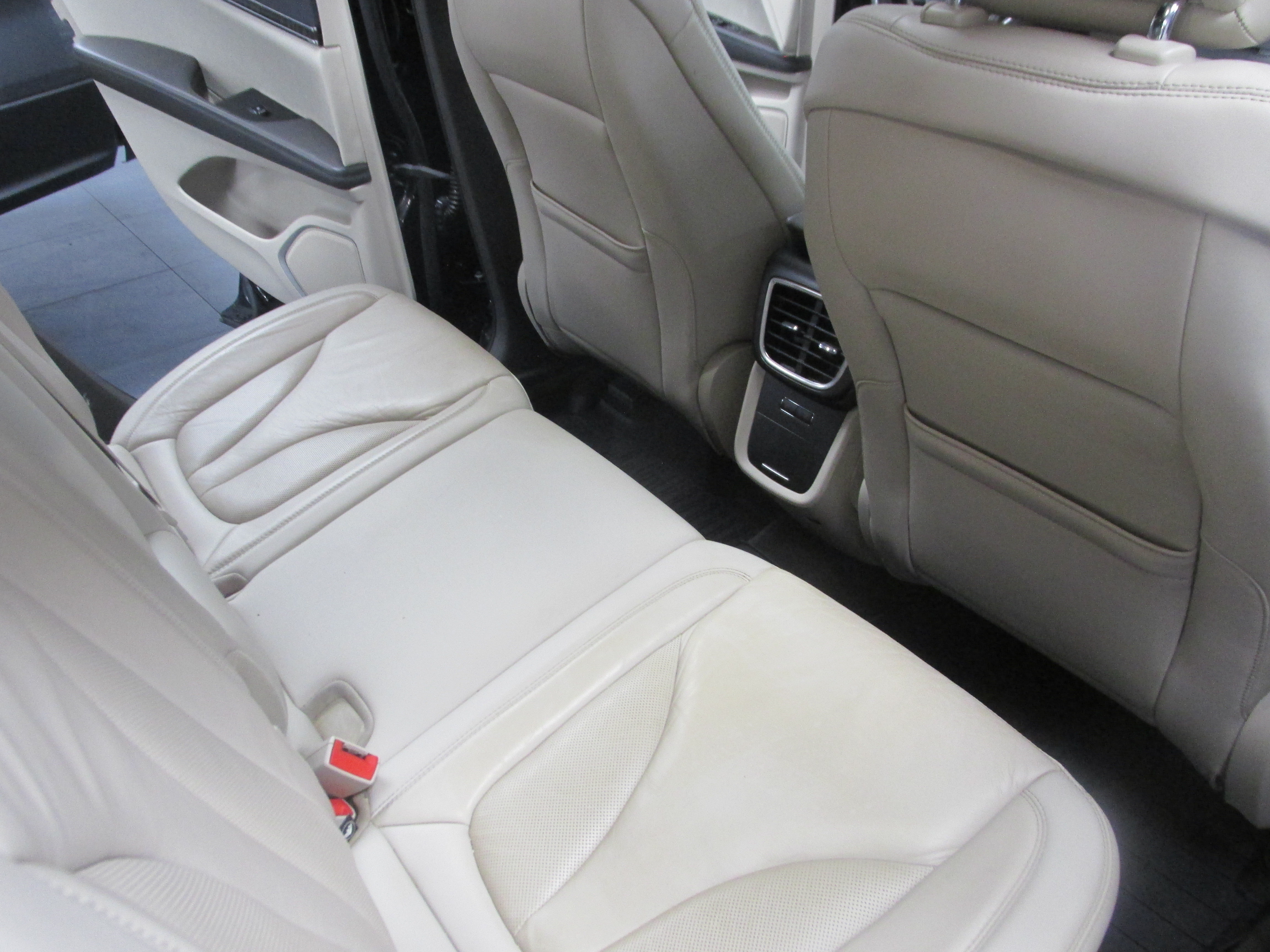 Used 2019 Lincoln Nautilus Select AWD/4WD image 29