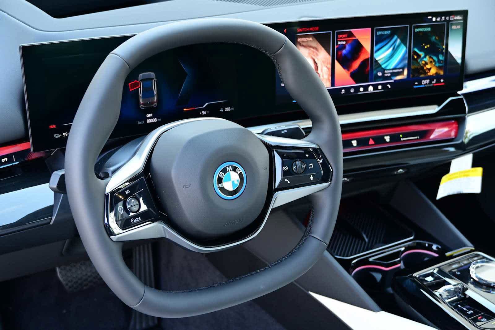 Used 2026 BMW i5 eDrive40 w/ Executive Package RWD image 11