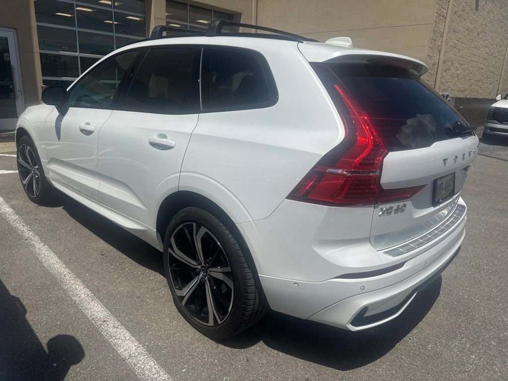 Used 2025 Volvo XC60 B5 Ultra w/ Protection Package Premier AWD/4WD image 2