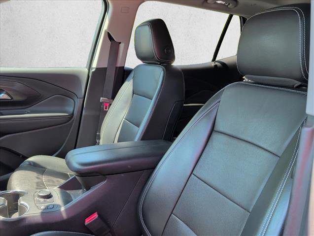 Used 2022 GMC Terrain SLT AWD/4WD image 11