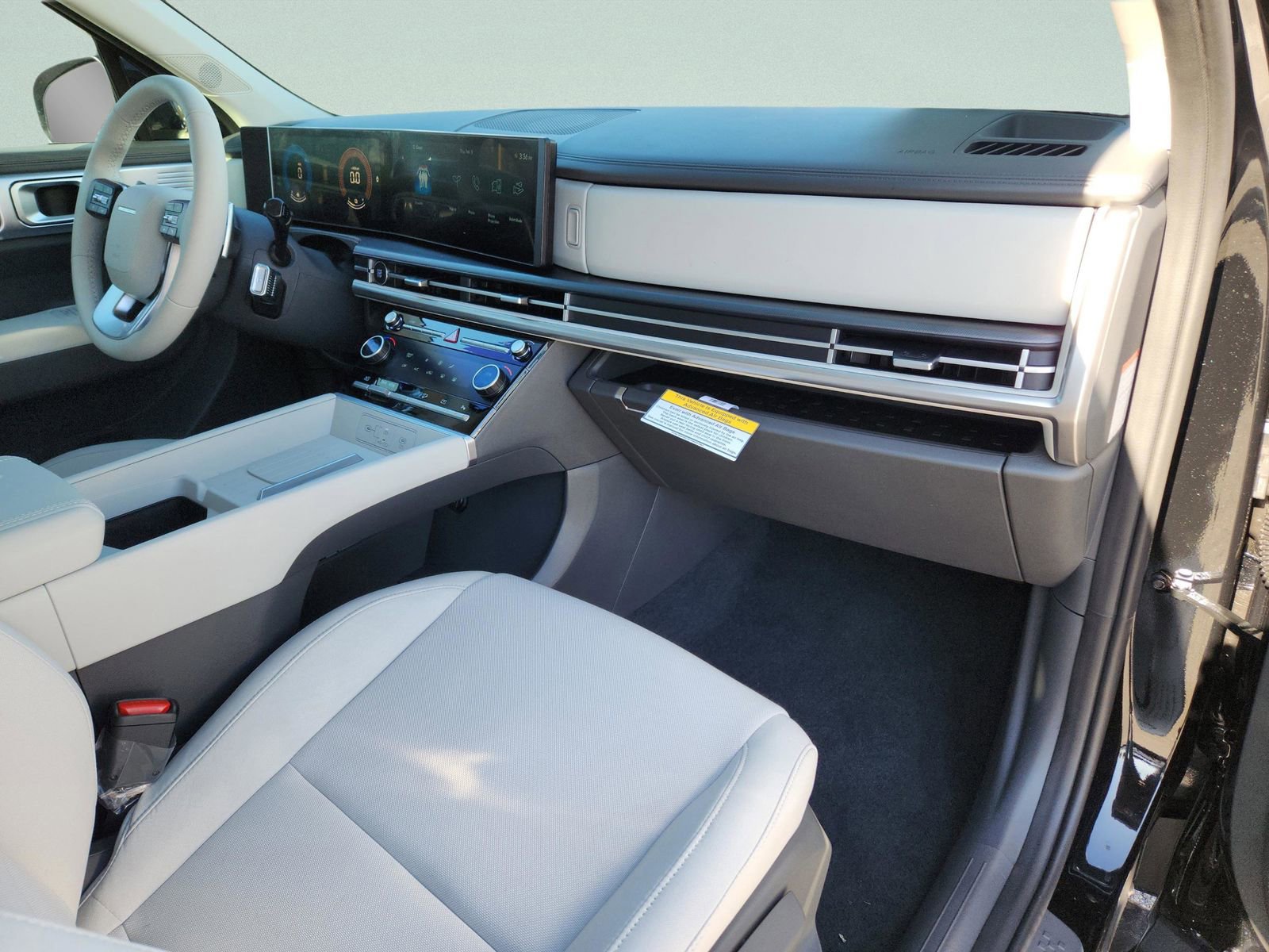 New 2026 Hyundai Santa Fe SE image 12