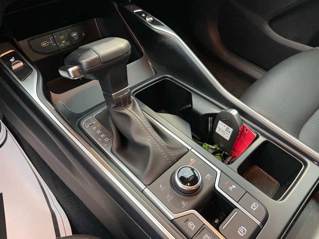 New 2025 Kia Sorento S image 19