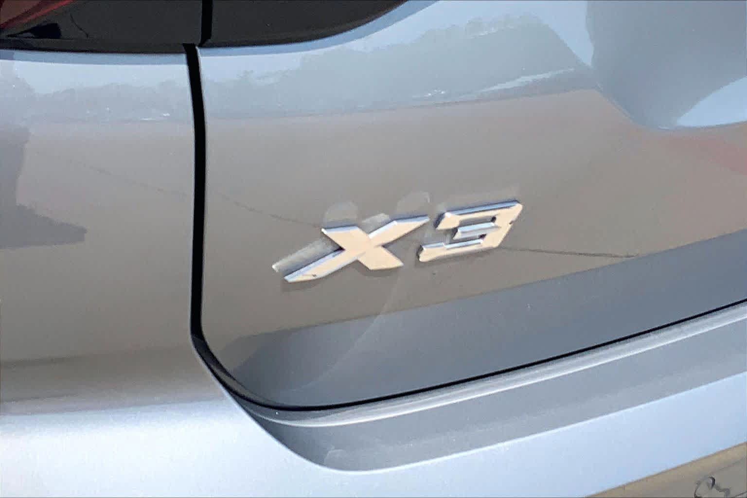 Used 2024 BMW X3 sDrive30i w/ Premium Package w/ZPA RWD image 10